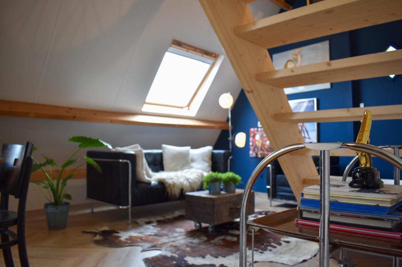 Stijlvol Appartement 'Moto' In Centrum Franeker. Esterno foto
